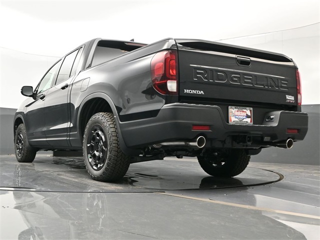 Vehicle image 16 of 35