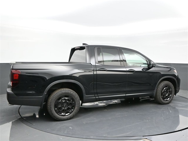 Vehicle image 13 of 35