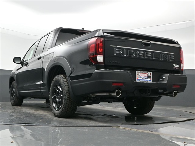 Vehicle image 15 of 34