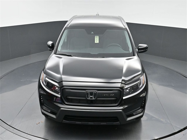 Vehicle image 4 of 34