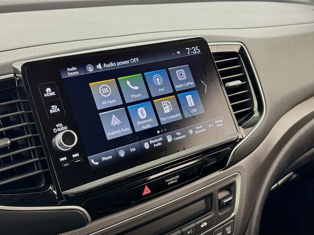 Vehicle image 15 of 36