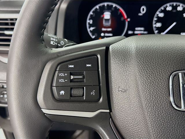 Vehicle image 22 of 36