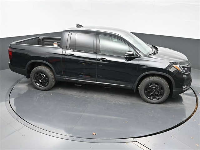 Vehicle image 6 of 34