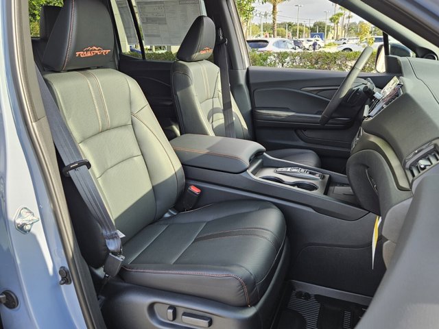 Vehicle image 23 of 39