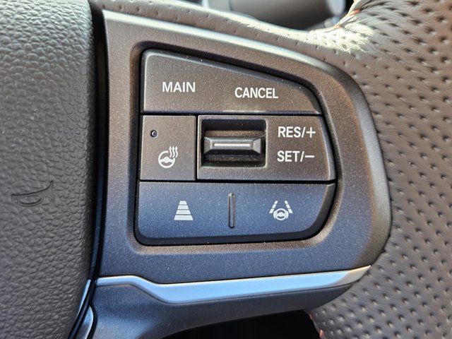 Vehicle image 31 of 39