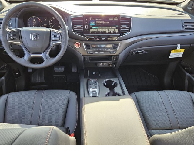 Vehicle image 15 of 40