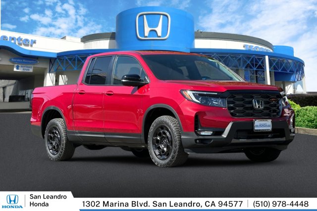 Vehicle image 3 of 32