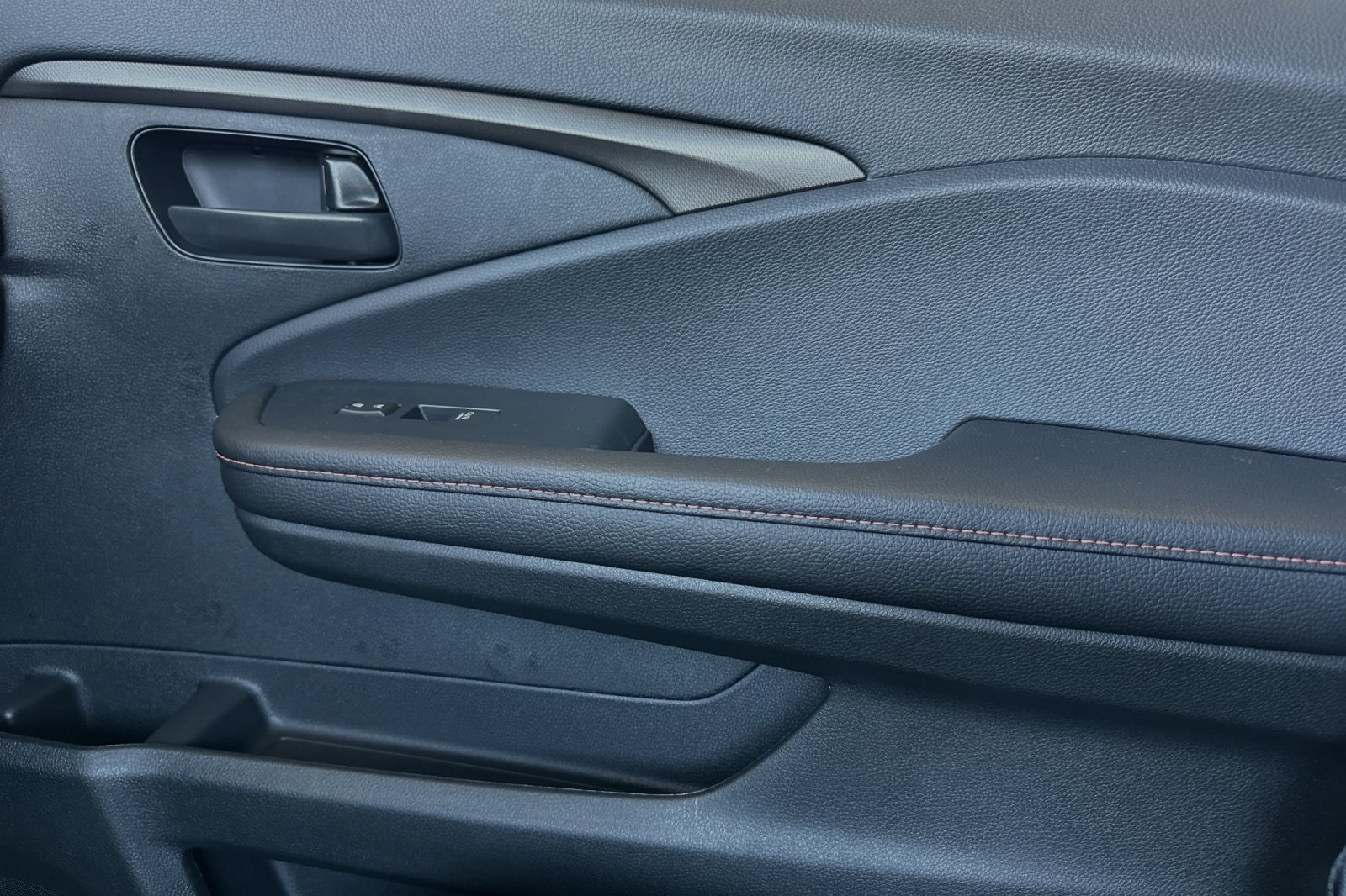 2025 Honda Ridgeline TrailSport+ Image 24 of 33