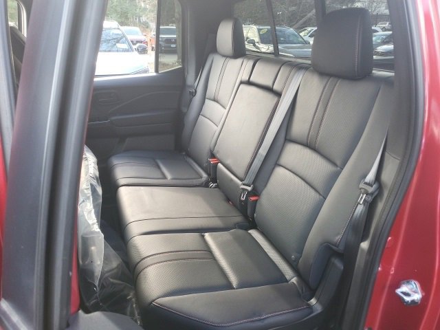 2025 Honda Ridgeline TrailSport+ Image 13 of 24