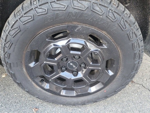 2025 Honda Ridgeline TrailSport+ Image 9 of 24