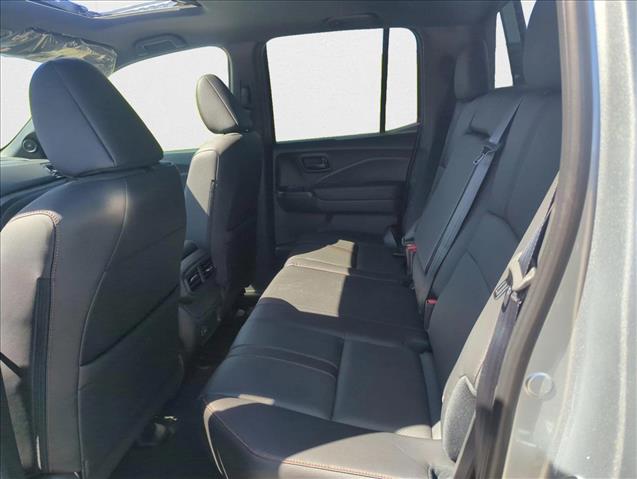 Vehicle image 12 of 22