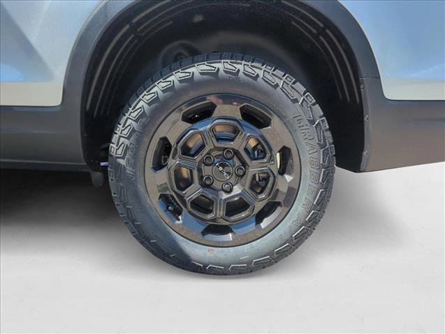 Vehicle image 11 of 22
