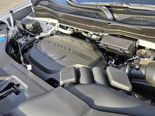 Vehicle image 29 of 40