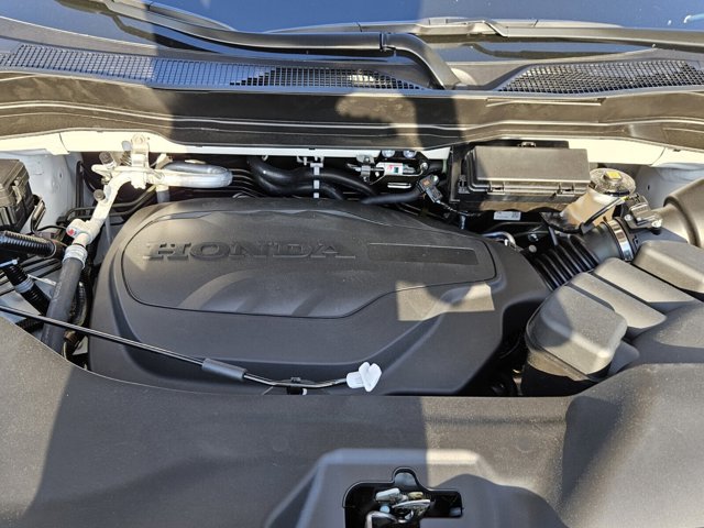 Vehicle image 27 of 39