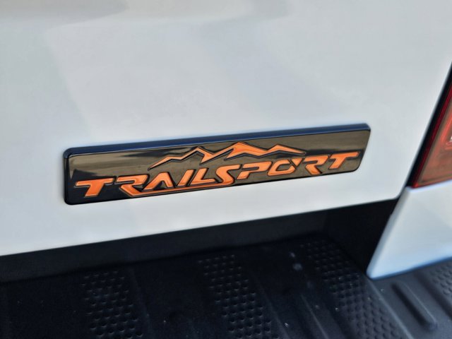 Vehicle image 20 of 39