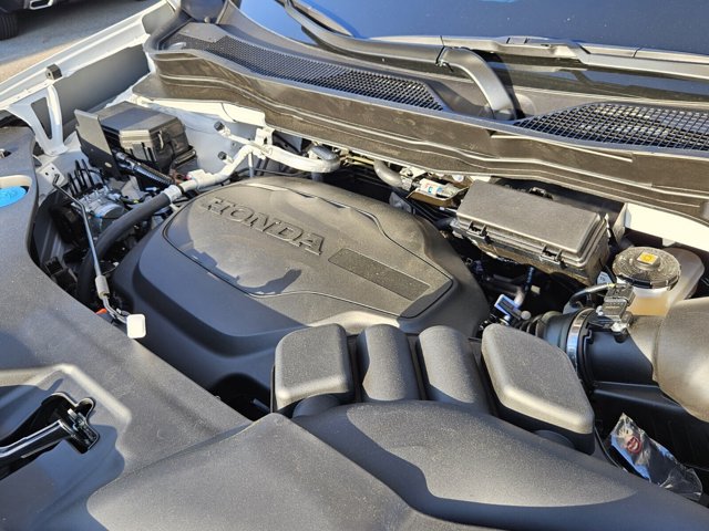Vehicle image 28 of 39