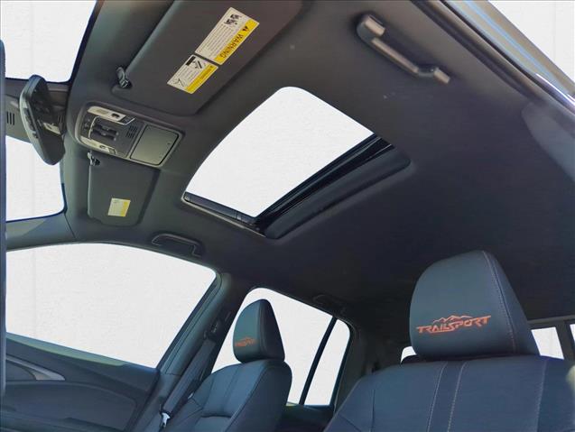 Vehicle image 11 of 19