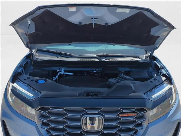Vehicle image 3 of 19