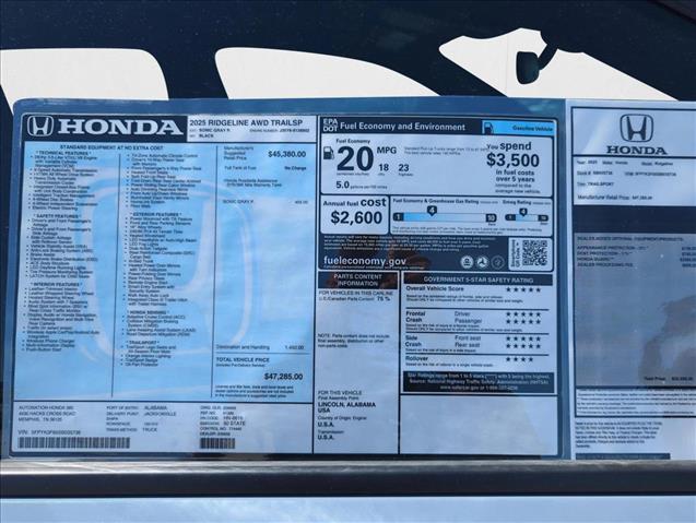 Vehicle image 18 of 19