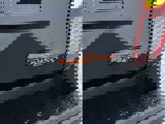 Vehicle image 24 of 29