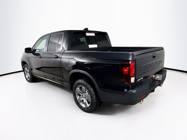 Vehicle image 7 of 36