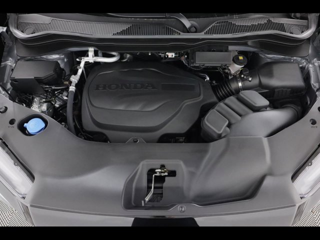 Vehicle image 9 of 25
