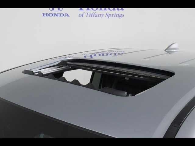 Vehicle image 25 of 25
