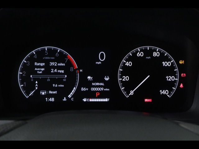 Vehicle image 16 of 25