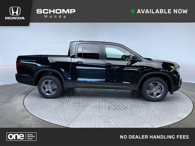 Vehicle image 6 of 30