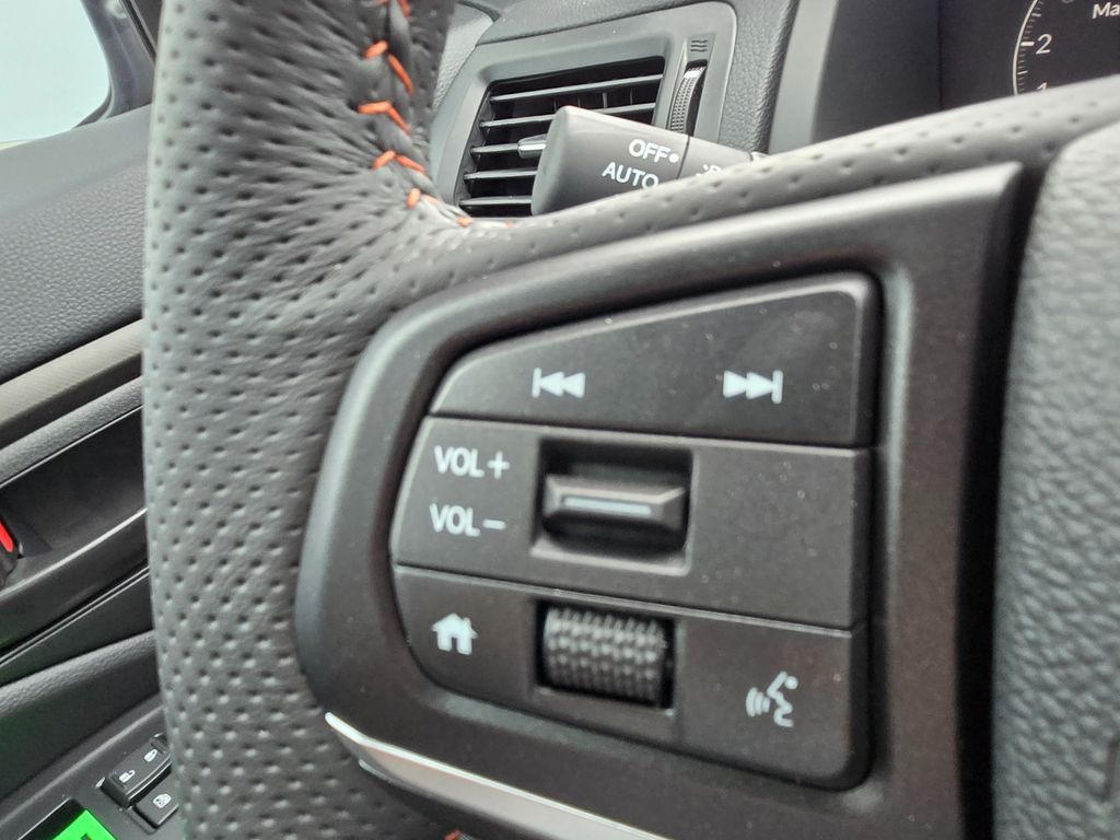 Vehicle image 27 of 35