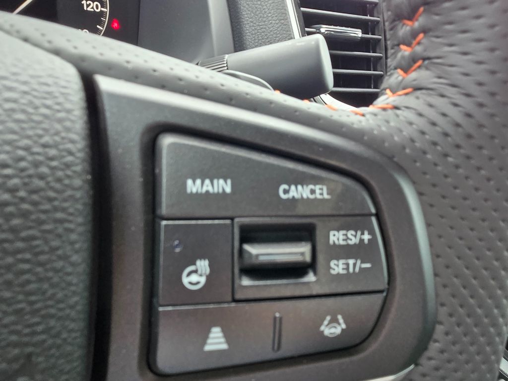 Vehicle image 21 of 35