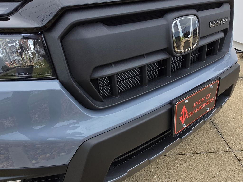 Vehicle image 31 of 35