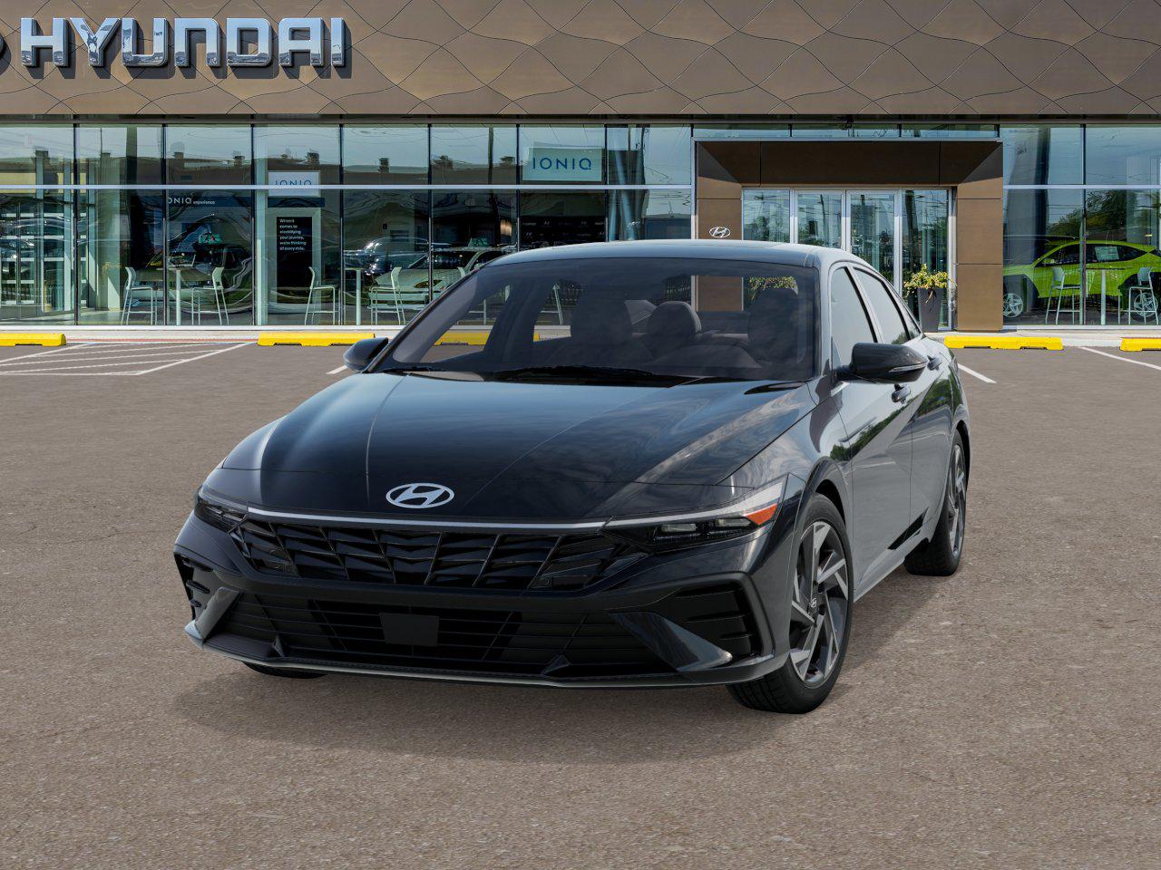 2025 Hyundai Elantra Limited Image 1 of 18