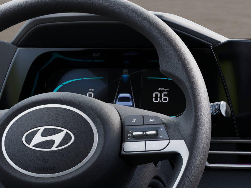 2025 Hyundai Elantra SE Image 17 of 18