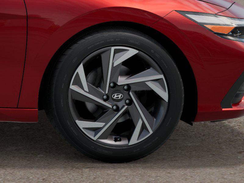 2025 Hyundai Elantra SEL Sport Image 9 of 18