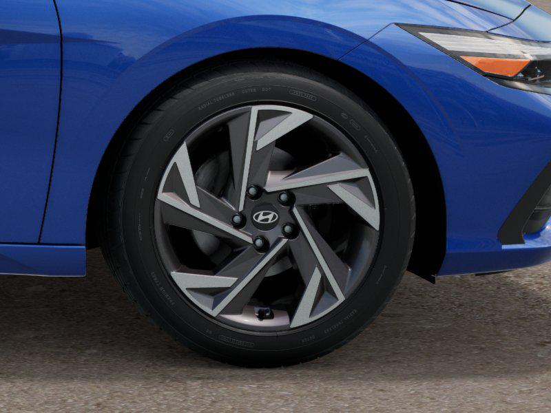 2025 Hyundai Elantra SEL Sport Image 9 of 18