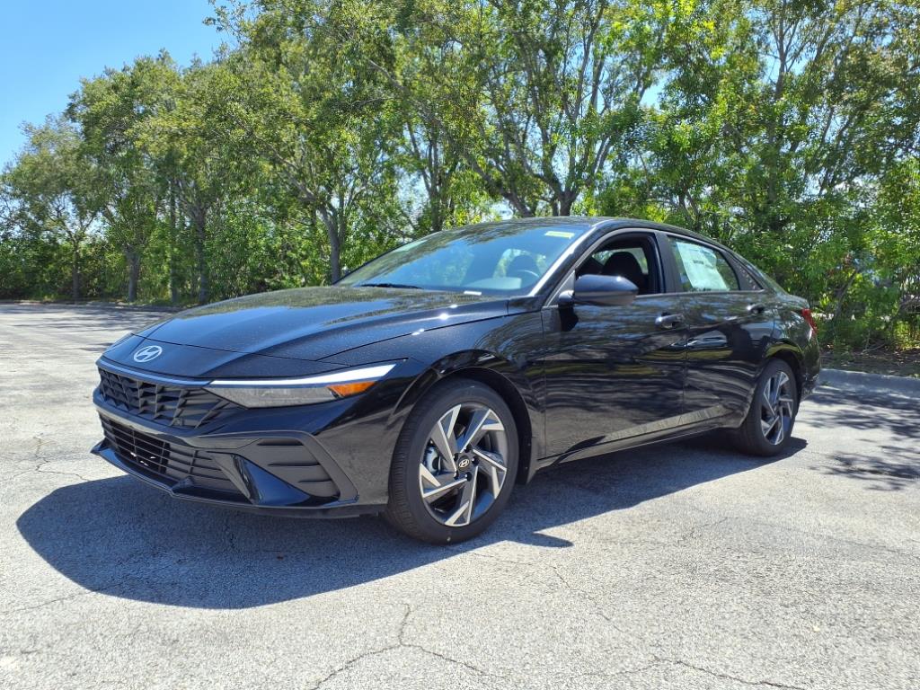 Vehicle image 1 of 32