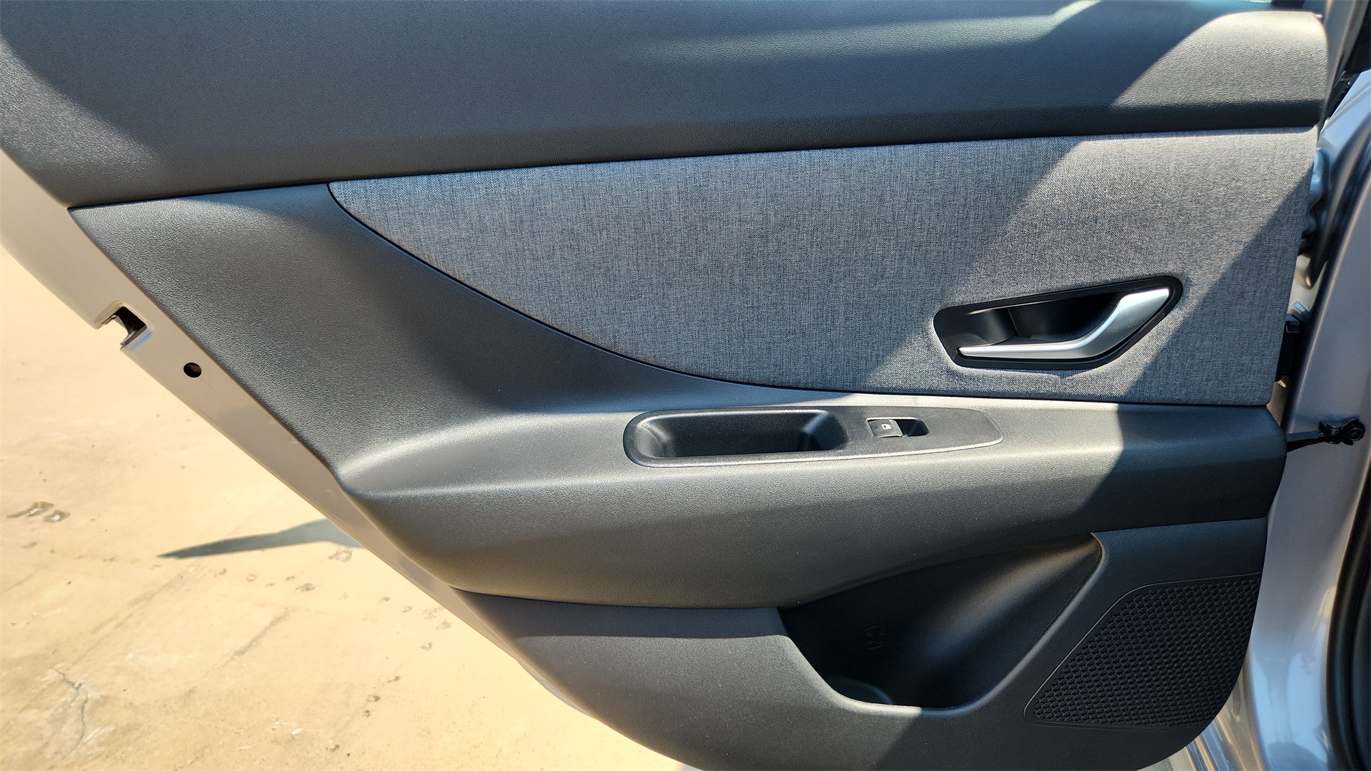 2025 Hyundai Elantra Limited Image 20 of 29