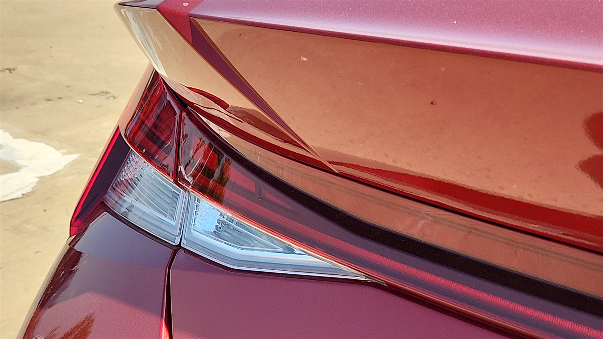 2025 Hyundai Elantra Limited Image 23 of 29