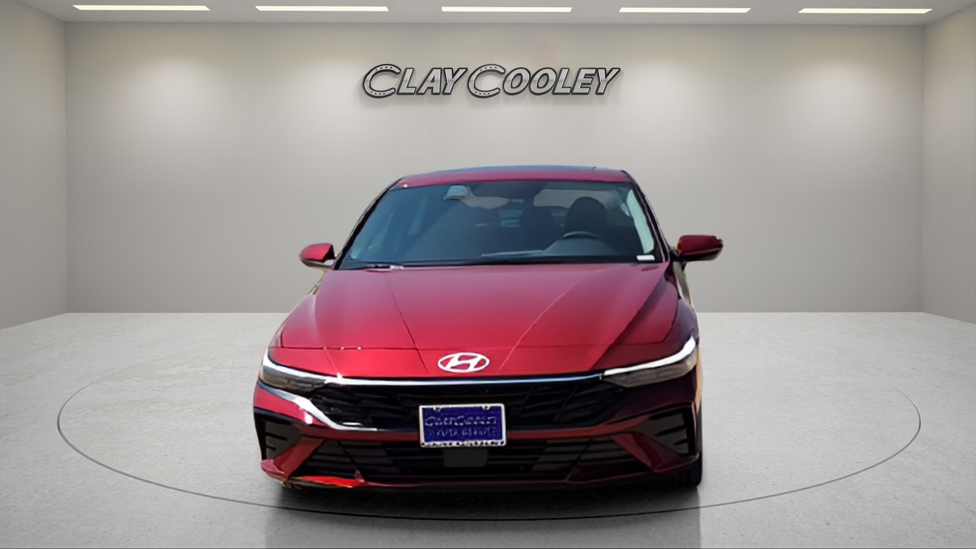 2025 Hyundai Elantra Limited Image 2 of 29