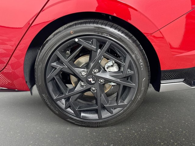 2025 Hyundai Elantra N Line Image 10 of 33