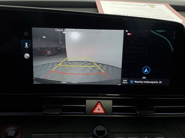 Vehicle image 20 of 39