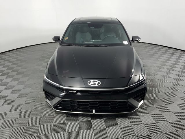 Vehicle image 5 of 39