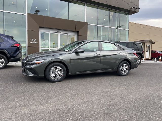 Vehicle image 1 of 19