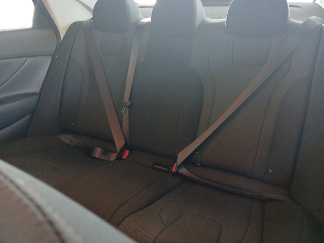Vehicle image 10 of 25