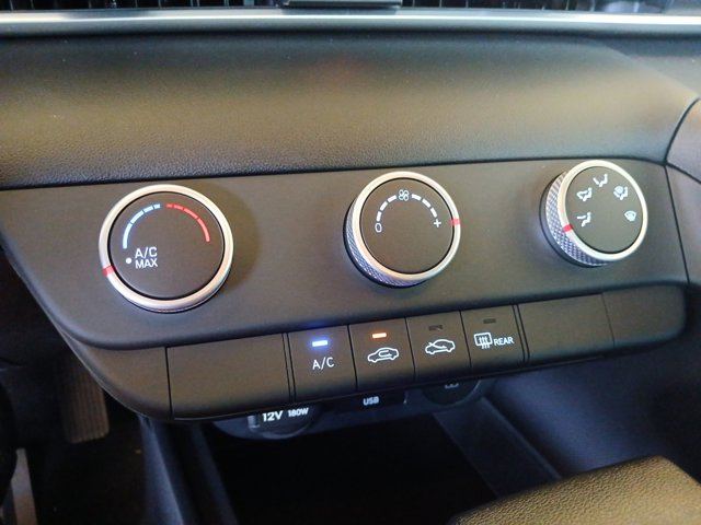 Vehicle image 25 of 25