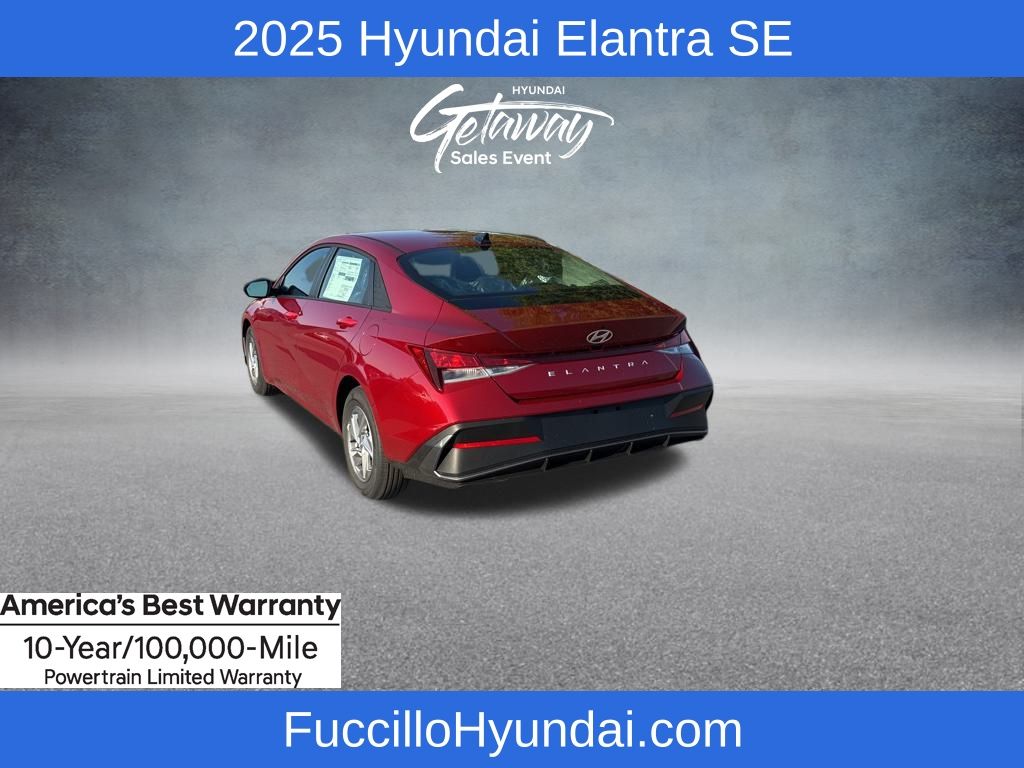 2025 Hyundai Elantra SE Image 8 of 20