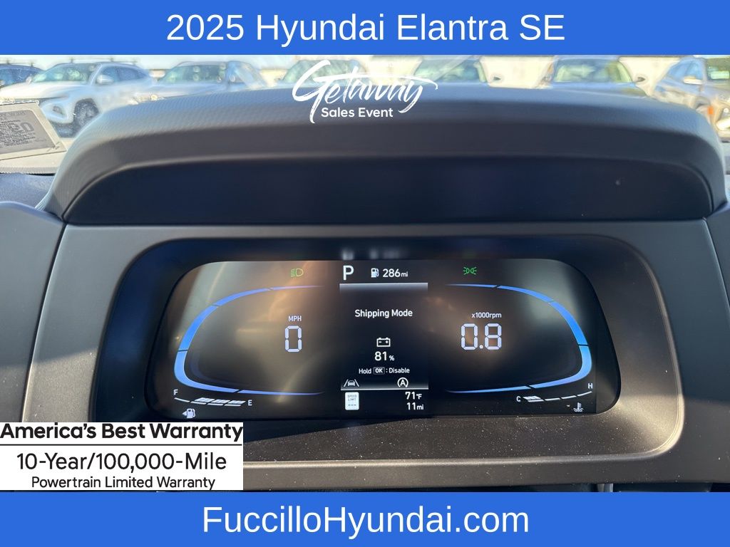 2025 Hyundai Elantra SE Image 18 of 20