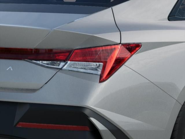 Vehicle image 12 of 19