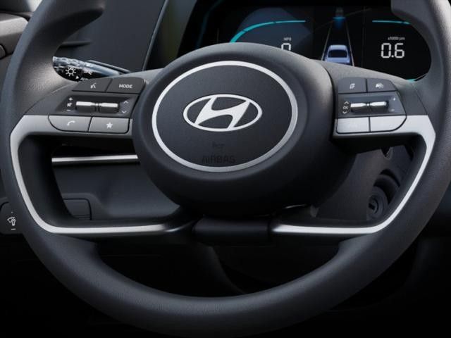Vehicle image 17 of 19